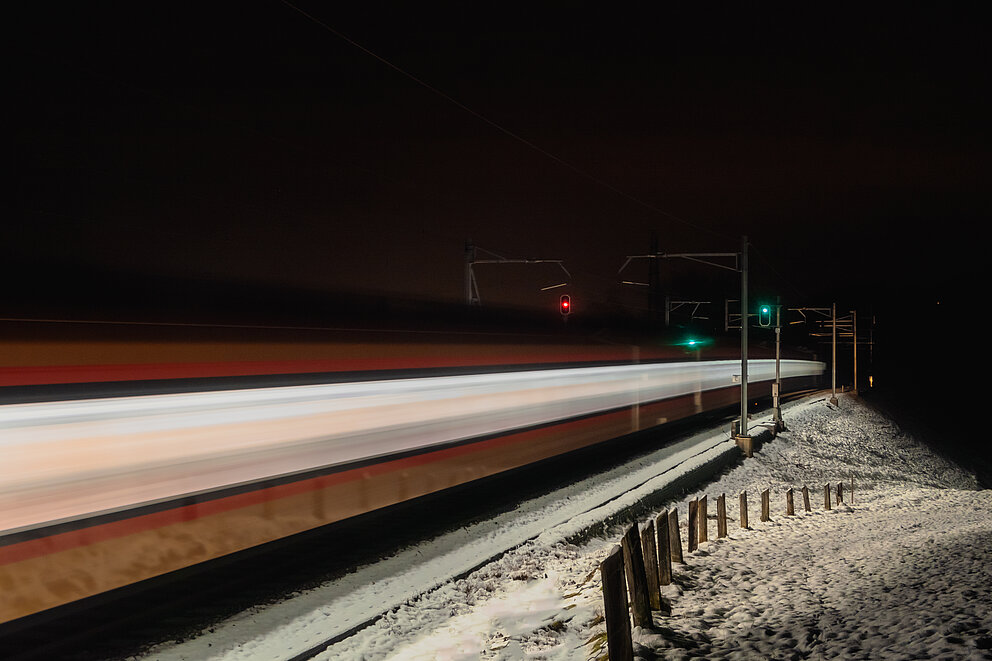 Wettbewerb-Bild: Ein Streifen von unserem vorbeifahrenden Traverso