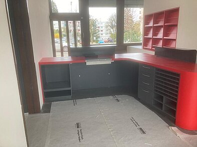 Blick in die neue Schalterhalle