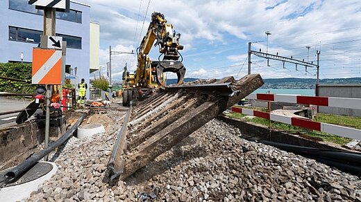  Wädenswil Sanierung Bahnübergang Seestrasse und Fahrbahnerneuerung 